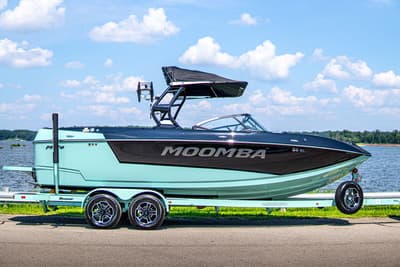 BOATZON | MOOMBA Mojo 2025