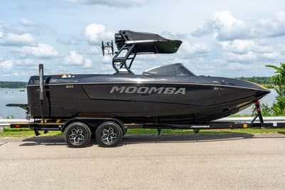BOATZON | MOOMBA Mojo 2025