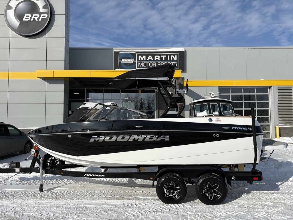 2026 Moomba Mondo - Sold Boat