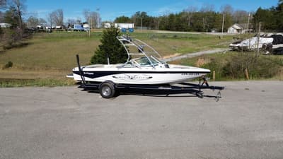 BOATZON | MOOMBA Outback 2008