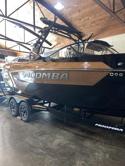 BOATZON | MOOMBA Tykon 2025