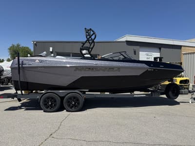 BOATZON | MOOMBA Tykon 2026