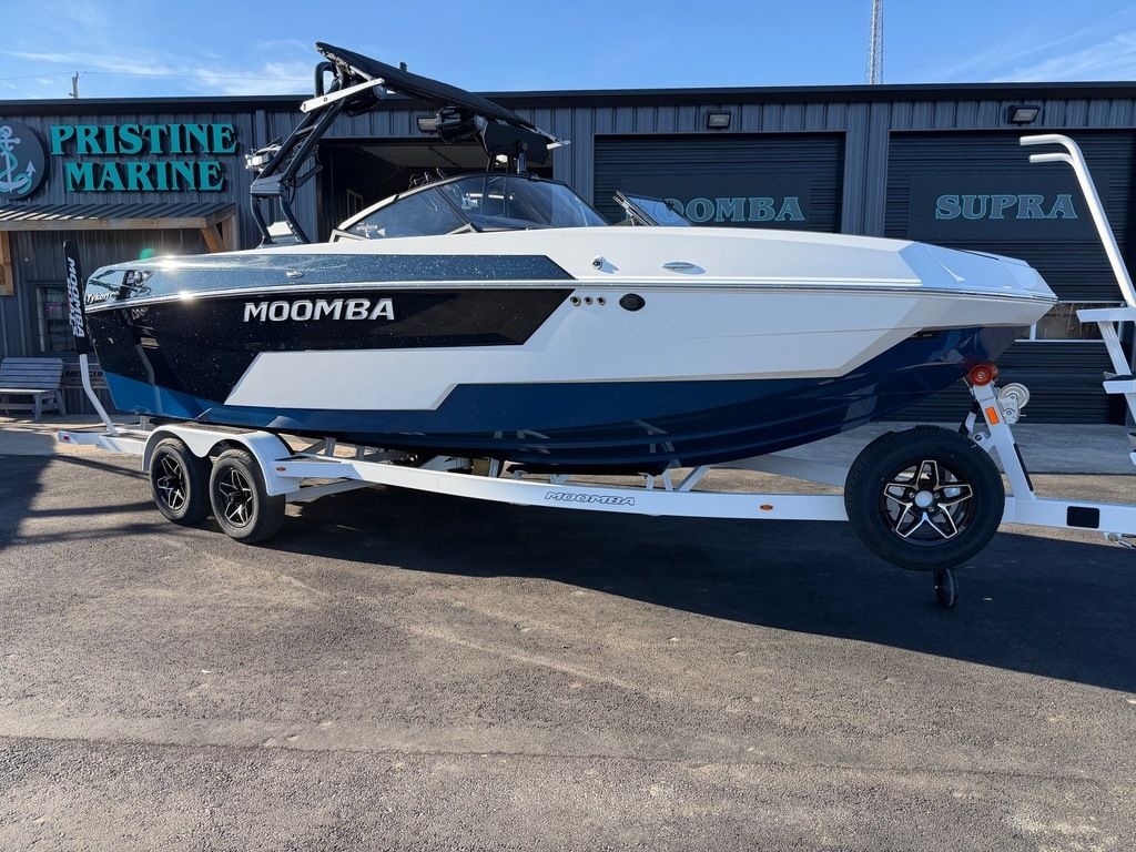 2026 MOOMBA Tykon - Sold Boat