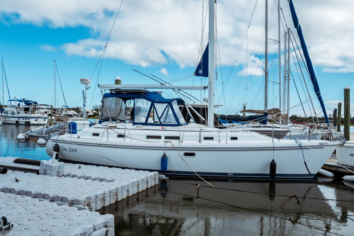 1994 Morgan 38 CC - Sold Boat