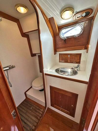 BOATZON | Morris Wolf Class 44 2000
