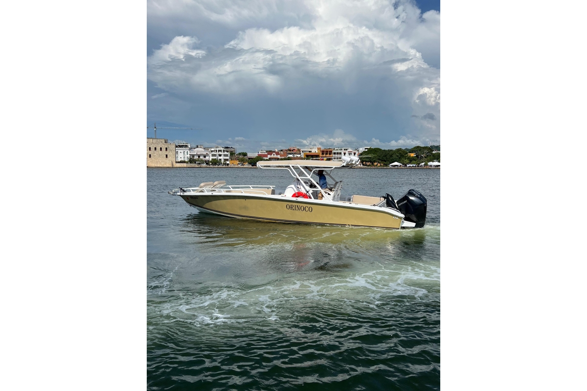 2009 Motomarlin 32 - Sold Boat