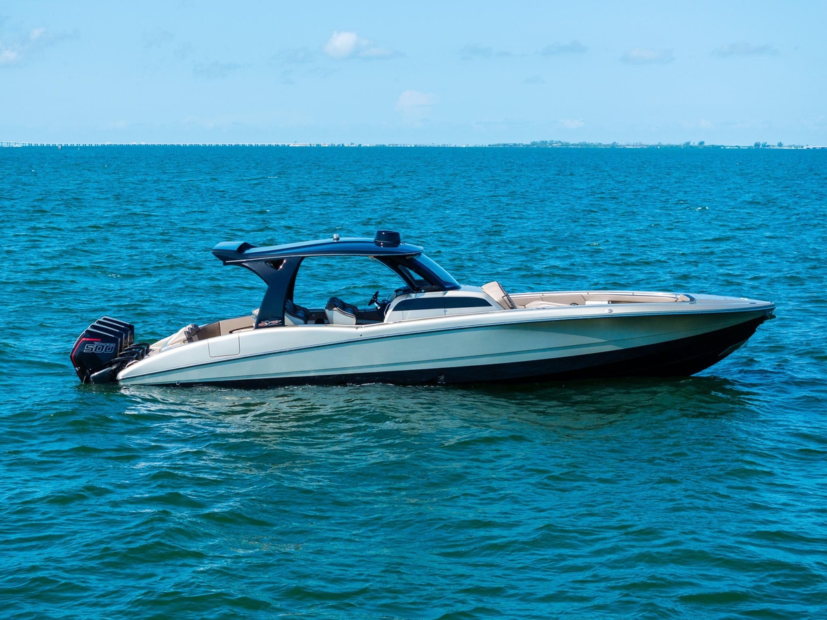 2021 MTI V42 - Sold Boat