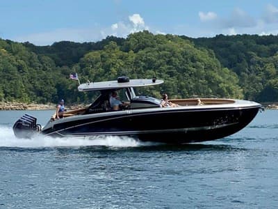 BOATZON | Mystic M4200 2022