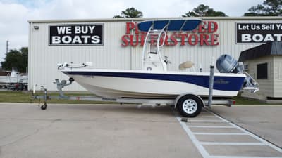 BOATZON | NauticStar 1910 2017