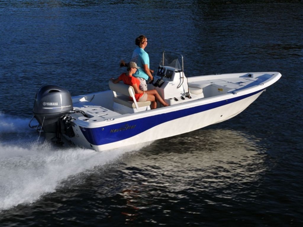 2017 NauticStar 1910 NauticBay - Sold Boat