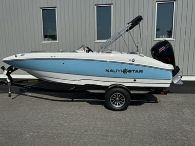 BOATZON | NauticStar 193 SC Deck 2025