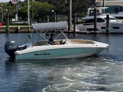 BOATZON | NauticStar 193 SC Sport Deck 2022