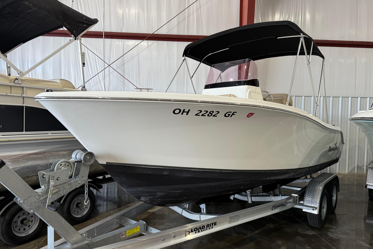 2020 NauticStar 20 XS - Sold Boat