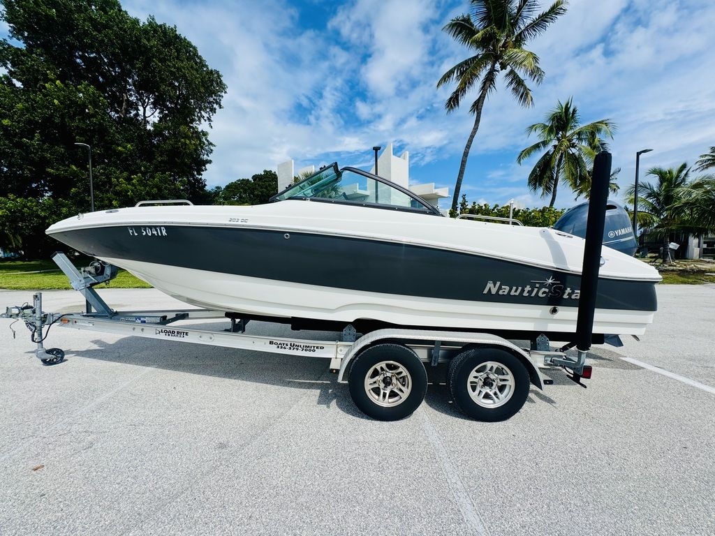NauticStar 203 DC 2019