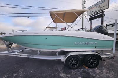 BOATZON | NauticStar 203 SC 2026
