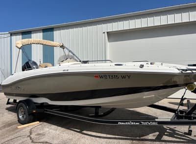 BOATZON | NauticStar 205 2020