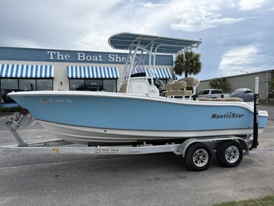 BOATZON | NauticStar 2102 Legacy 2018