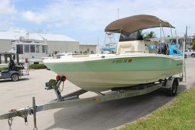 BOATZON | NauticStar 211 Angler 2018