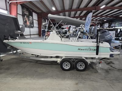 BOATZON | NauticStar 211 HYBRID 2023