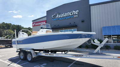 BOATZON | NauticStar 211 Hybrid 2025