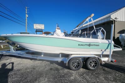 BOATZON | NauticStar 211 Hybrid 2026 BOATZON | NauticStar 211 Hybrid 2026