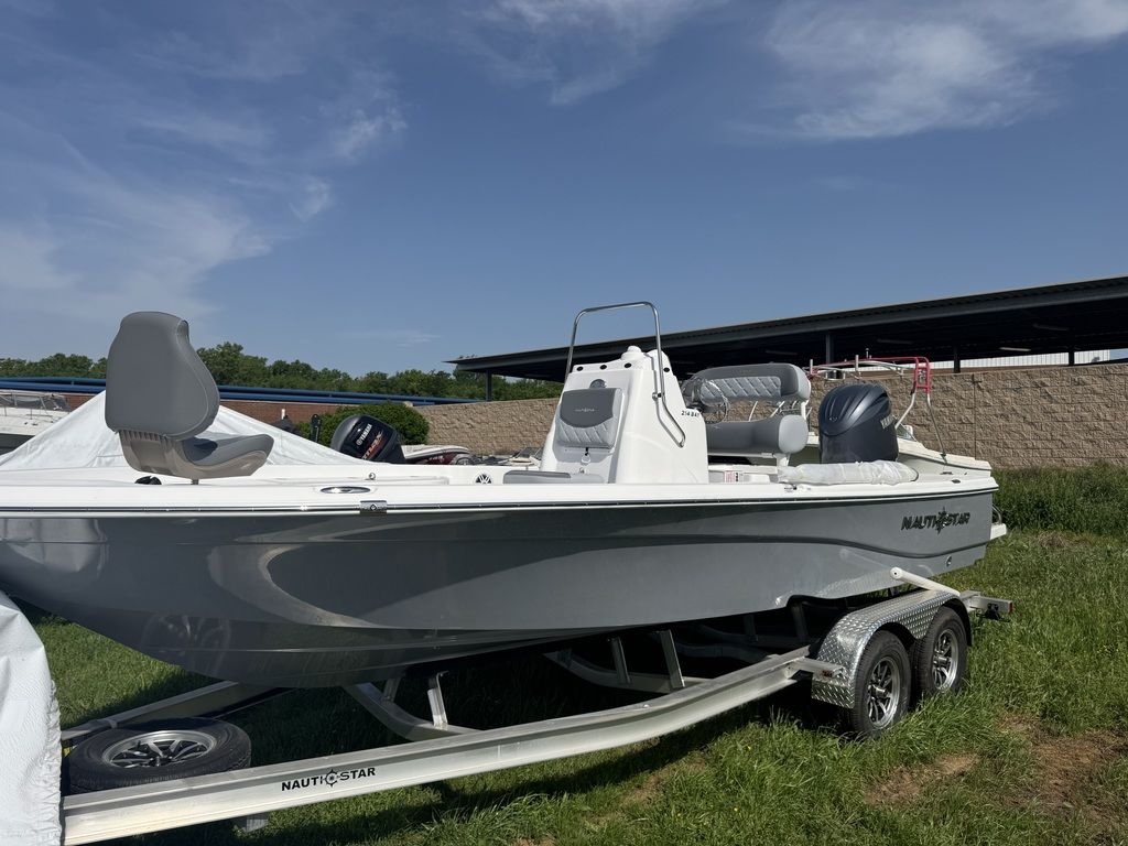 2024 NauticStar 214 Bay - Sold Boat