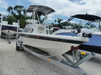 BOATZON | NauticStar 2140 Sport 2017