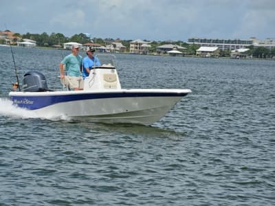 BOATZON | NauticStar 215 XTS 2018