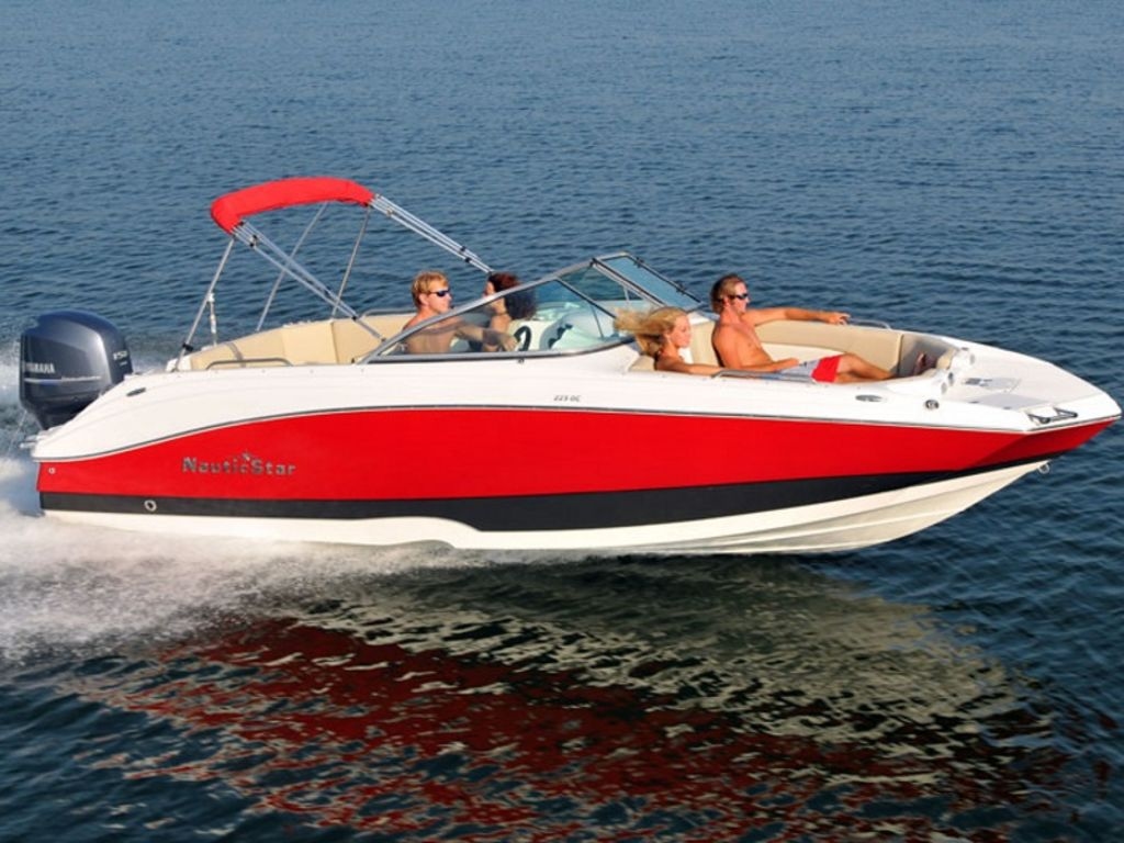 2018 NauticStar 223 DC - Sold Boat
