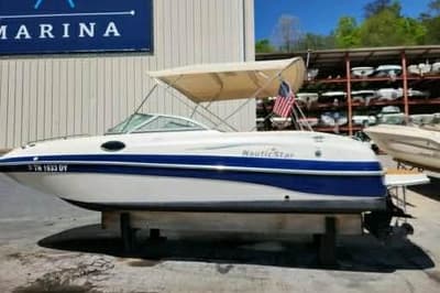 BOATZON | NauticStar 230 SL Sport Deck IO 2007