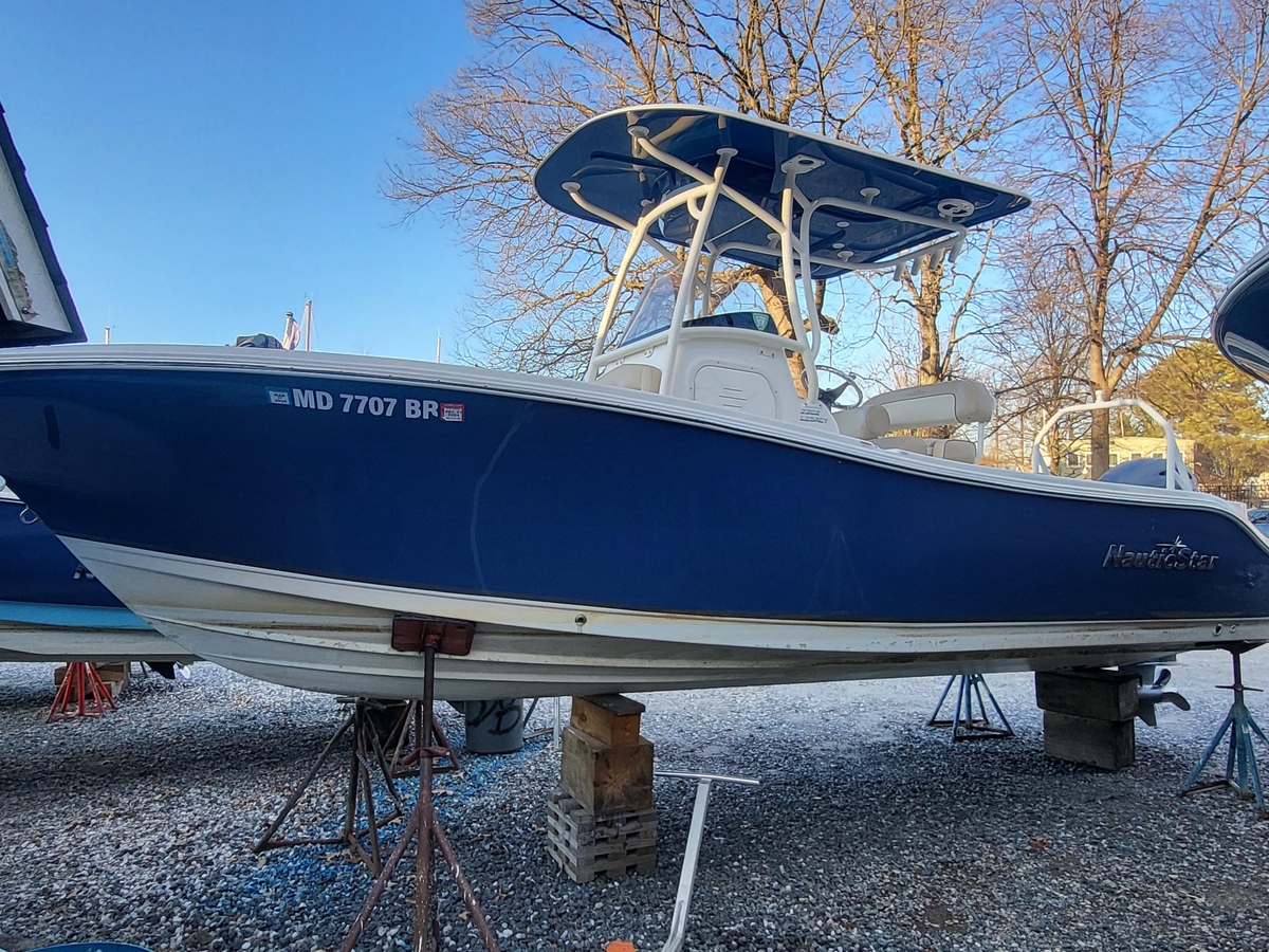 2021 NauticStar 2302 Legacy - Sold Boat
