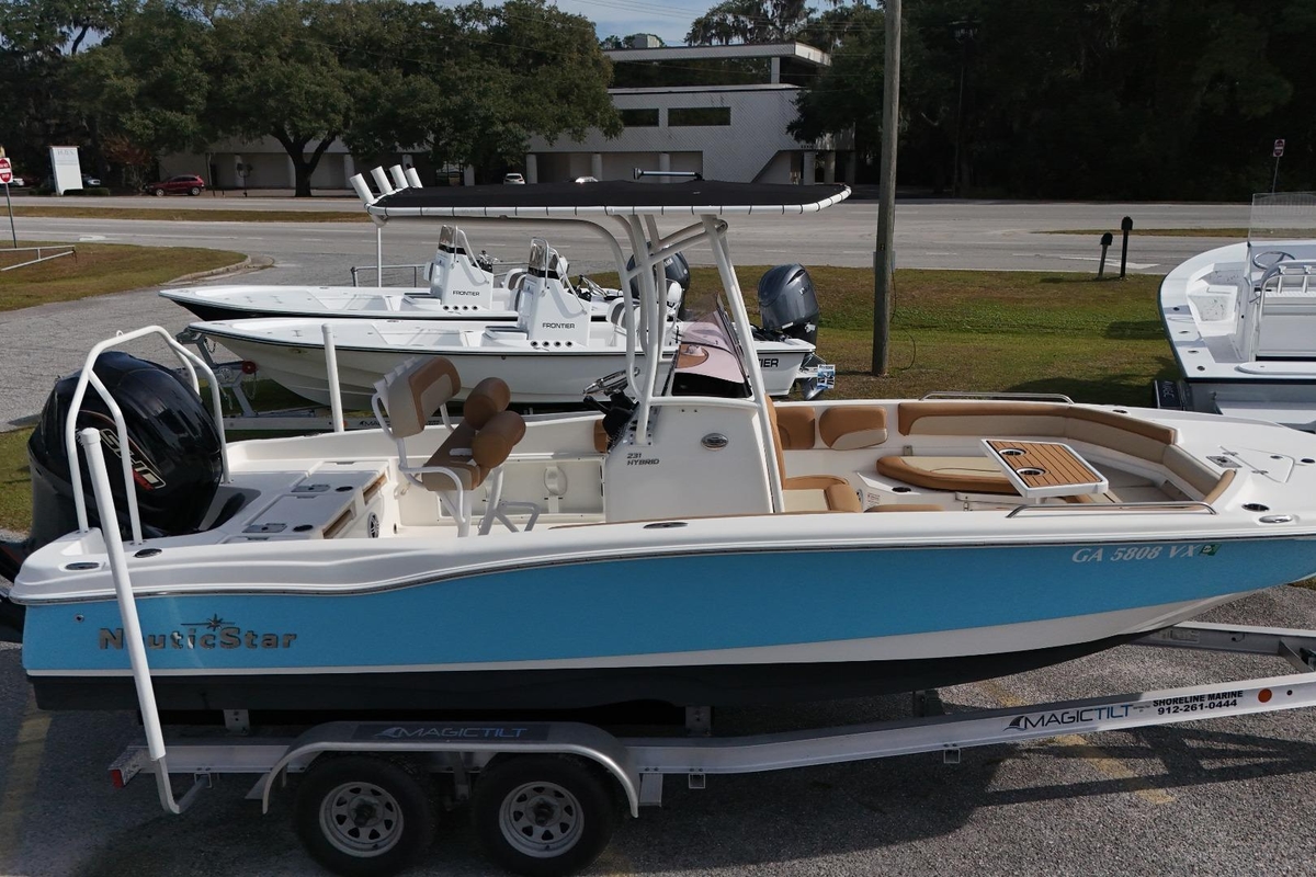 2023 NauticStar 231 Hybrid - Sold Boat