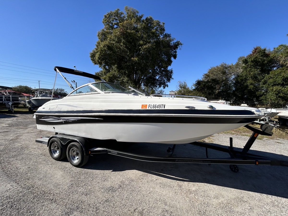 2008 NauticStar NauticStar 232 DC Deck 2008 - Sold Boat
