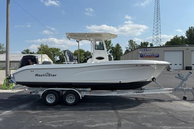 BOATZON | NauticStar 24 XS 2023