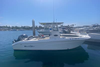 BOATZON | NauticStar 242L Offshore 2023