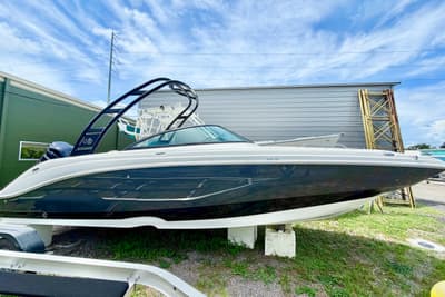 BOATZON | NauticStar 243 DC 2019