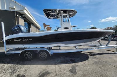 BOATZON | NauticStar 251 Hybrid 2026