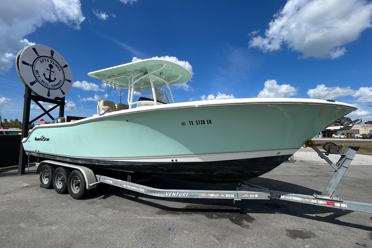 2018 NauticStar 28 XS - Sold Boat