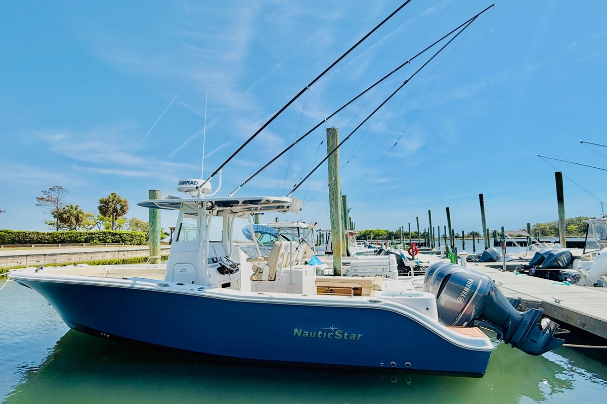 2021 NauticStar 28 XS - Sold Boat
