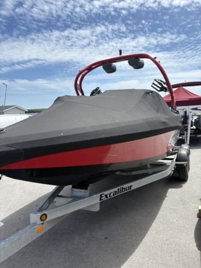 BOATZON | Nautique 200 2016