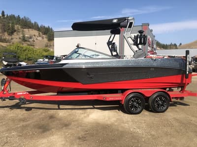 BOATZON | Nautique 210 2020