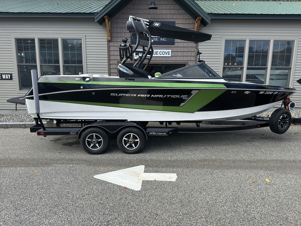 2017 Nautique 230 - Sold Boat