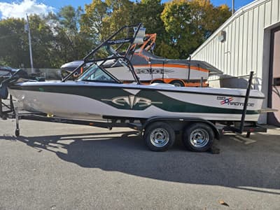 BOATZON | Nautique Air Nautique 2001