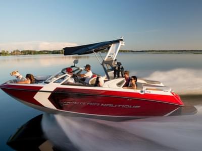 BOATZON | Nautique G21 2018