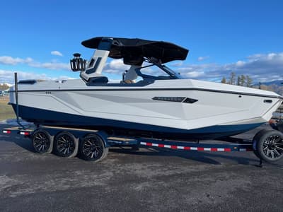 BOATZON | Nautique G25 Paragon 2025