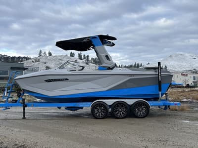 BOATZON | Nautique Paragon 23 2026