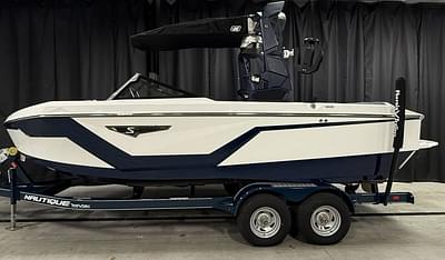BOATZON | Nautique S21 2025