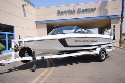 BOATZON | Nautique Ski Nautique 200 2025