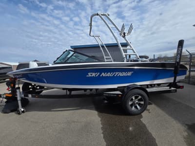 BOATZON | Nautique Ski Nautique 200 Open Bow 2010