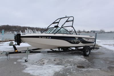 BOATZON | NAUTIQUE SUPER AIR 210 2001 BOATZON | NAUTIQUE SUPER AIR 210 2001